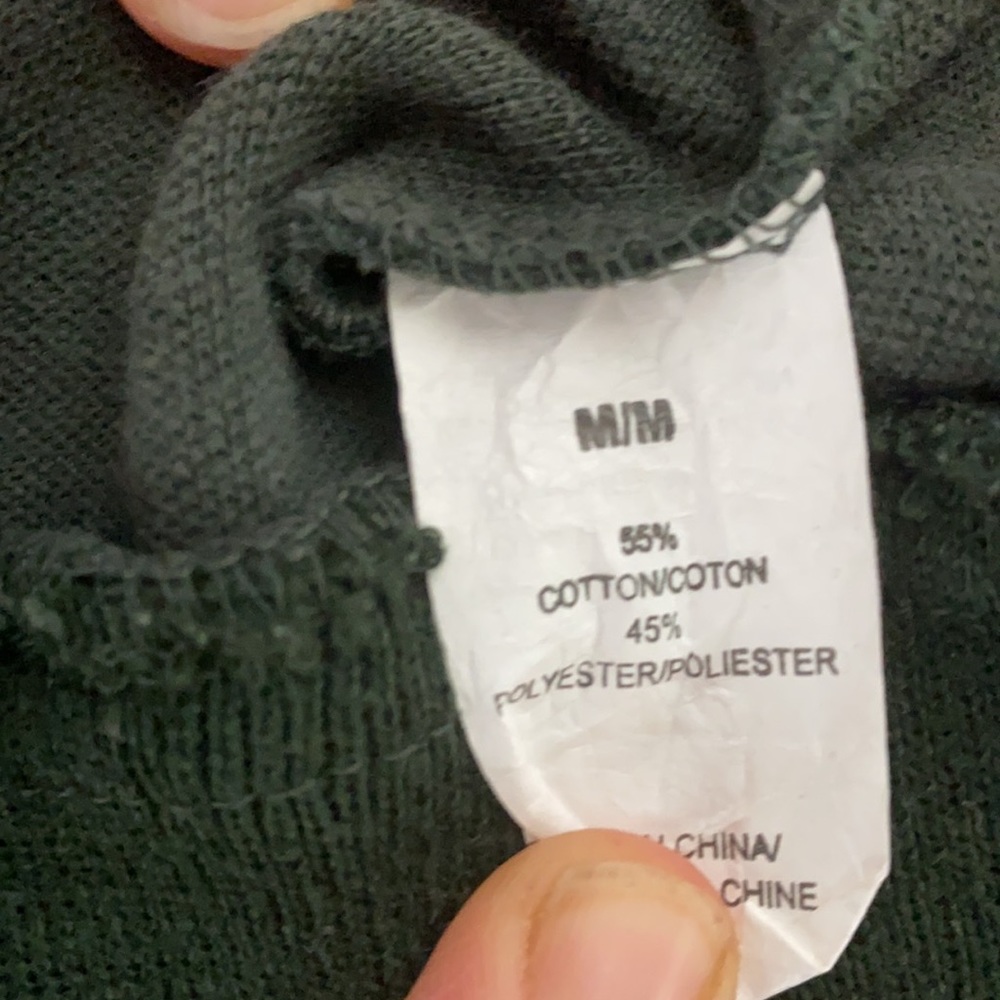 Urban Outfitters sweatshirt - Picture 2 of 2